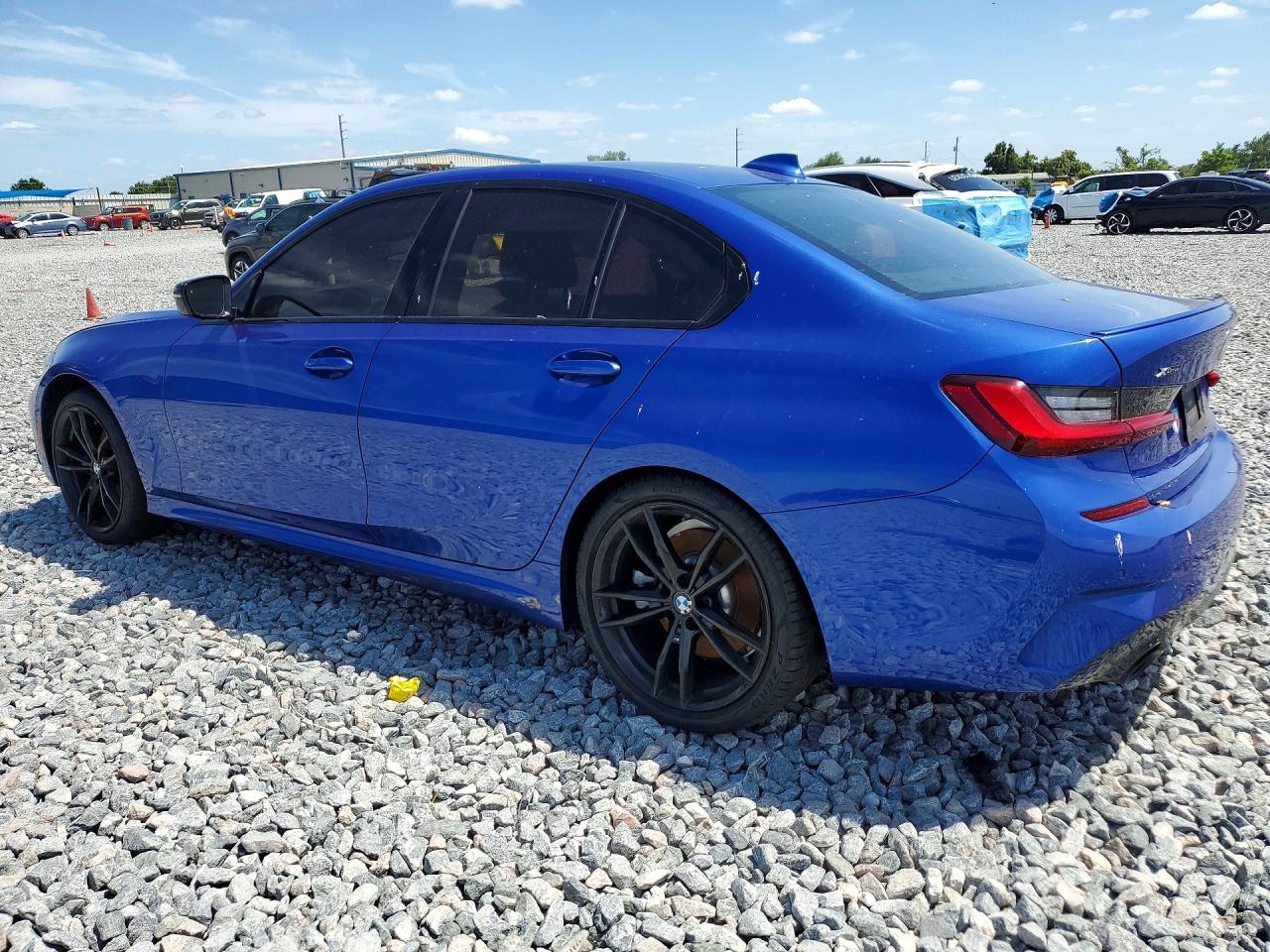 2022 BMW 330Xi - zdjęcie 2