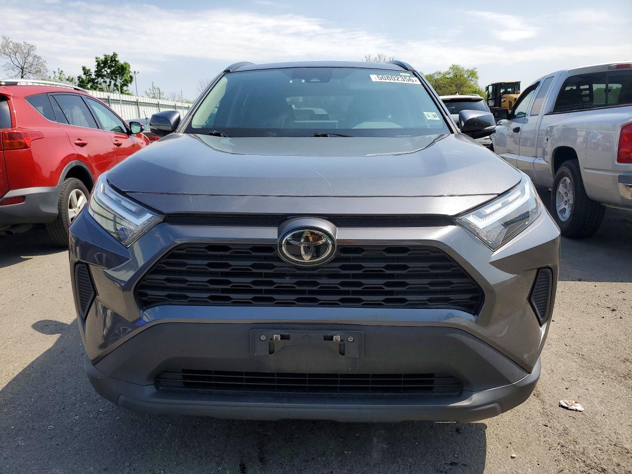 2022 Toyota Rav4 Xle - zdjęcie 5
