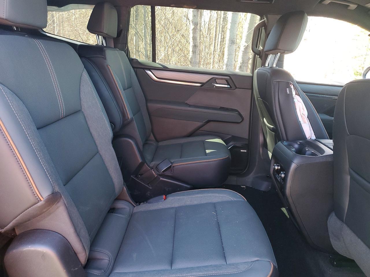 2025 GMC Acadia All Terrain - zdjęcie 11