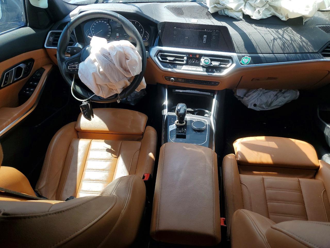 2021 BMW 330Xi - zdjęcie 8