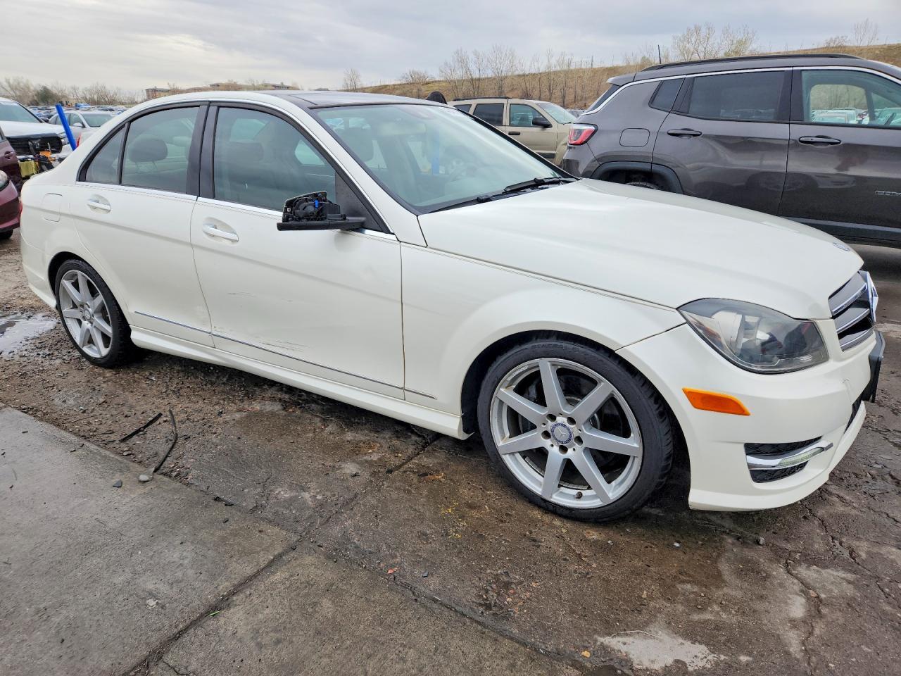 2014 Mercedes-Benz C 300 4Matic - zdjęcie 4