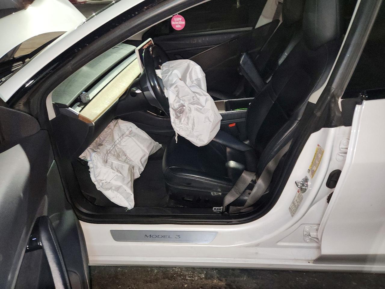 2018 Tesla Model 3 - zdjęcie 7