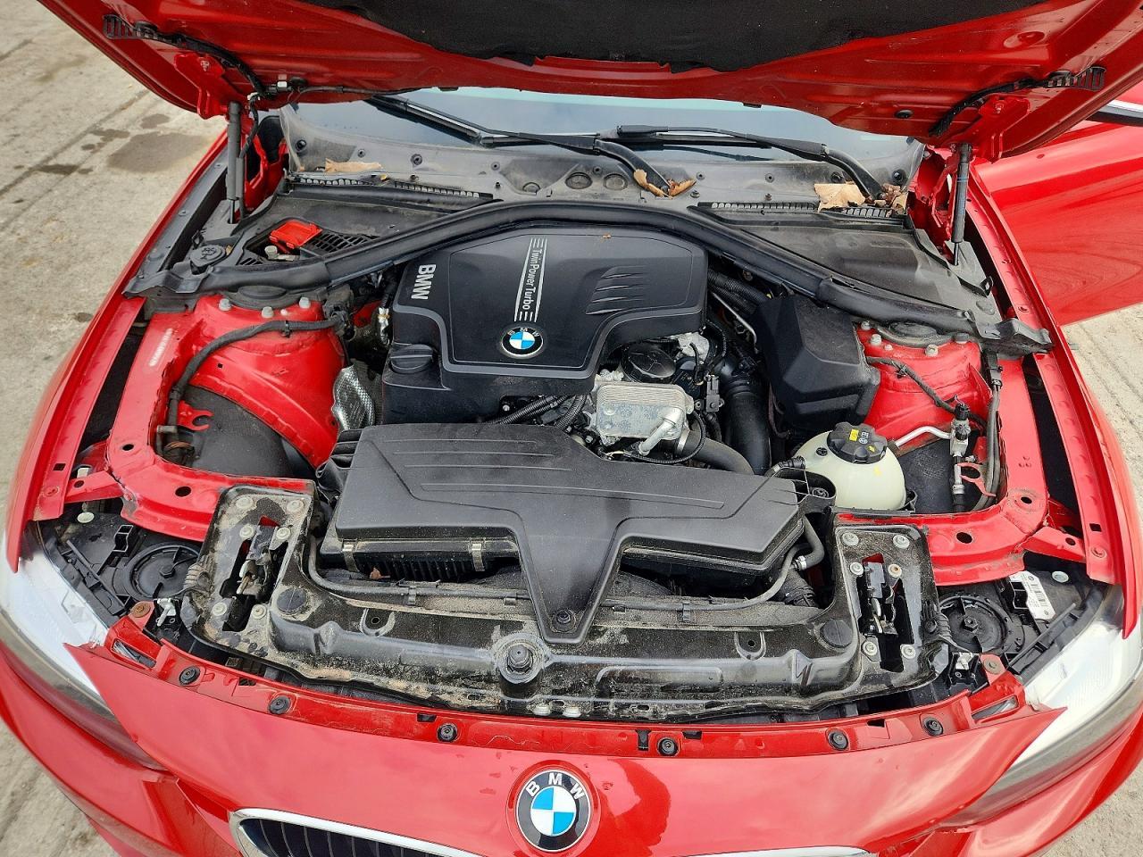 2016 BMW 320 Xi - zdjęcie 11