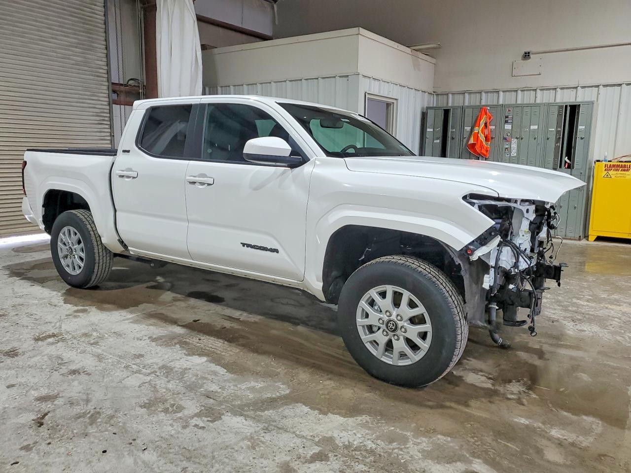 2025 Toyota Tacoma Sr5 - zdjęcie 4