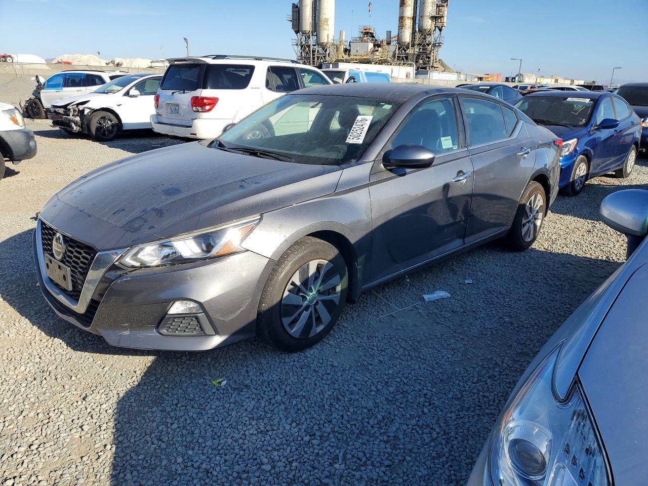 2020 Nissan Altima 2.5 S - zdjęcie główne