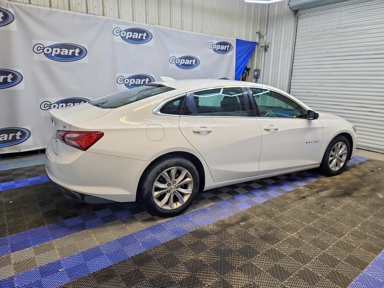 2020 Chevrolet Malibu Lt - zdjęcie 3