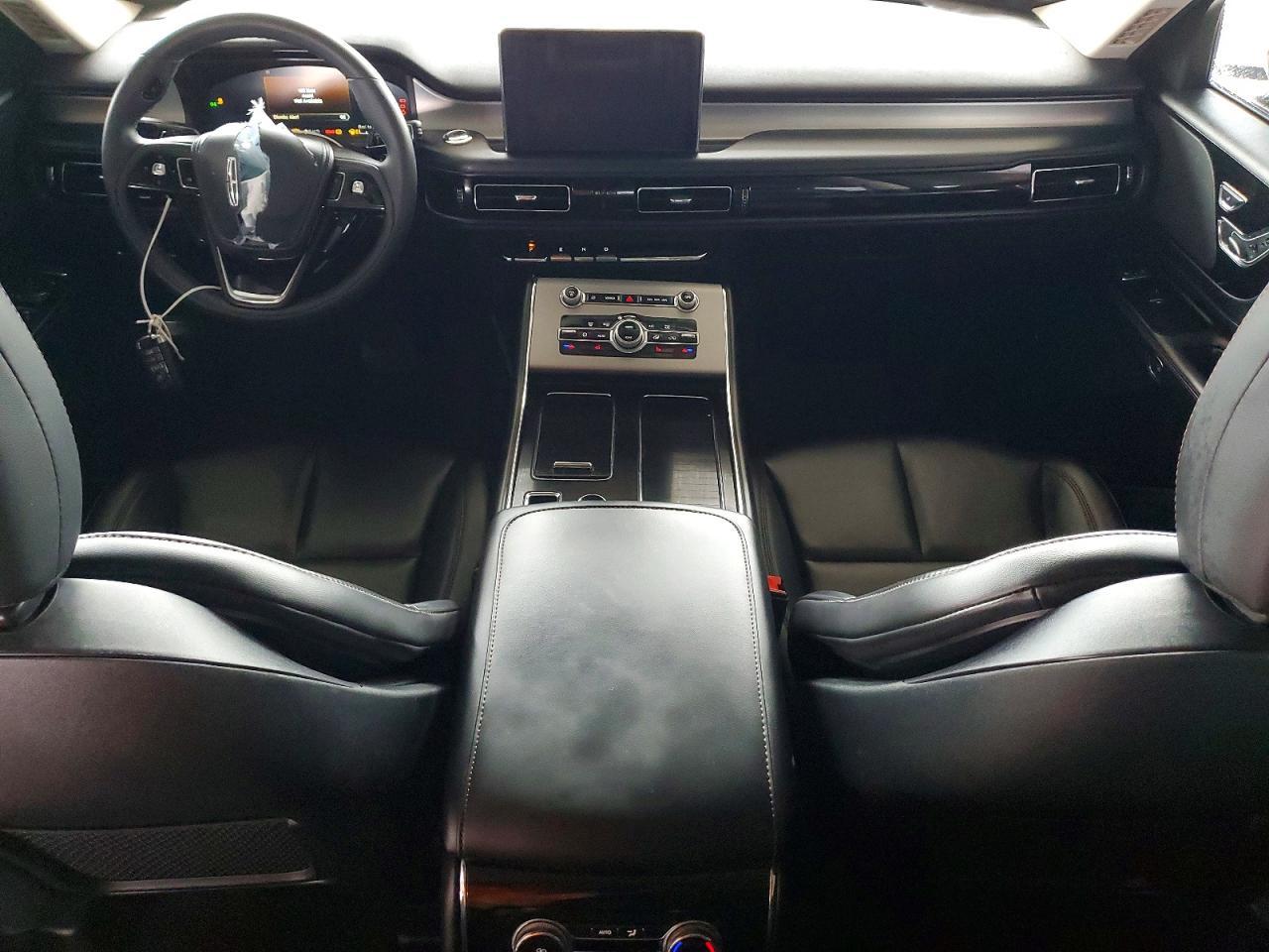 2023 Lincoln Aviator - zdjęcie 8