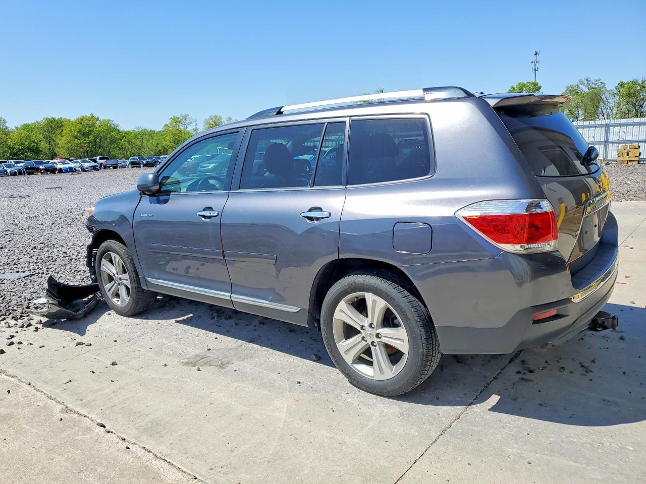 2013 Toyota Highlander Limited - zdjęcie 2