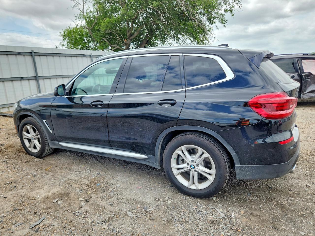 2020 BMW X3 Sdrive30I - zdjęcie 2