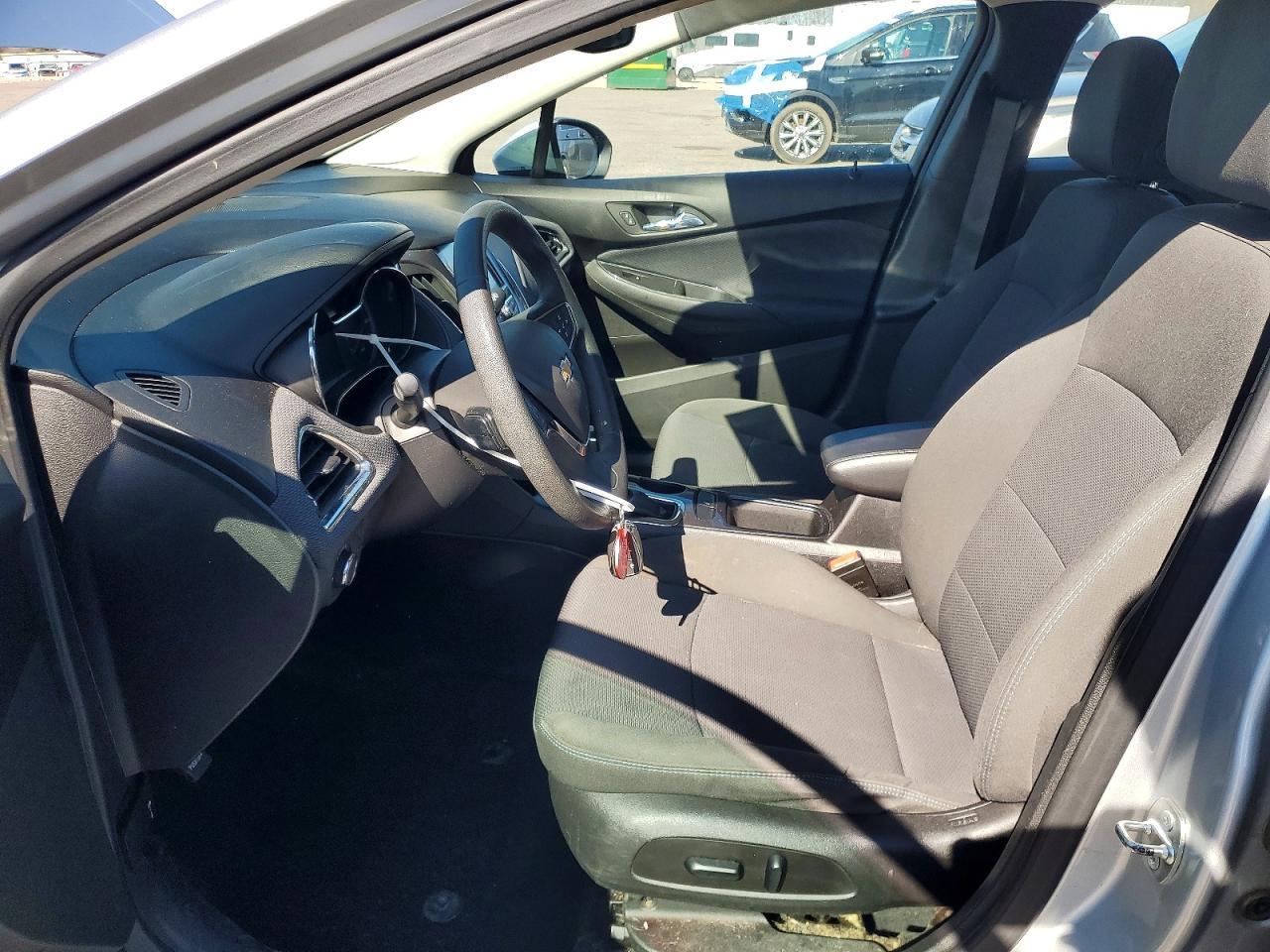2018 Chevrolet Cruze Lt - zdjęcie 7
