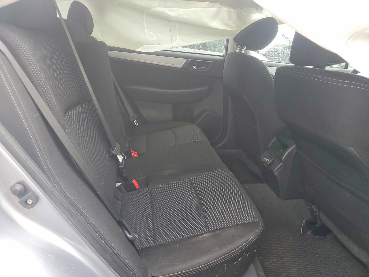 2018 Subaru Outback 2.5I Premium - zdjęcie 10