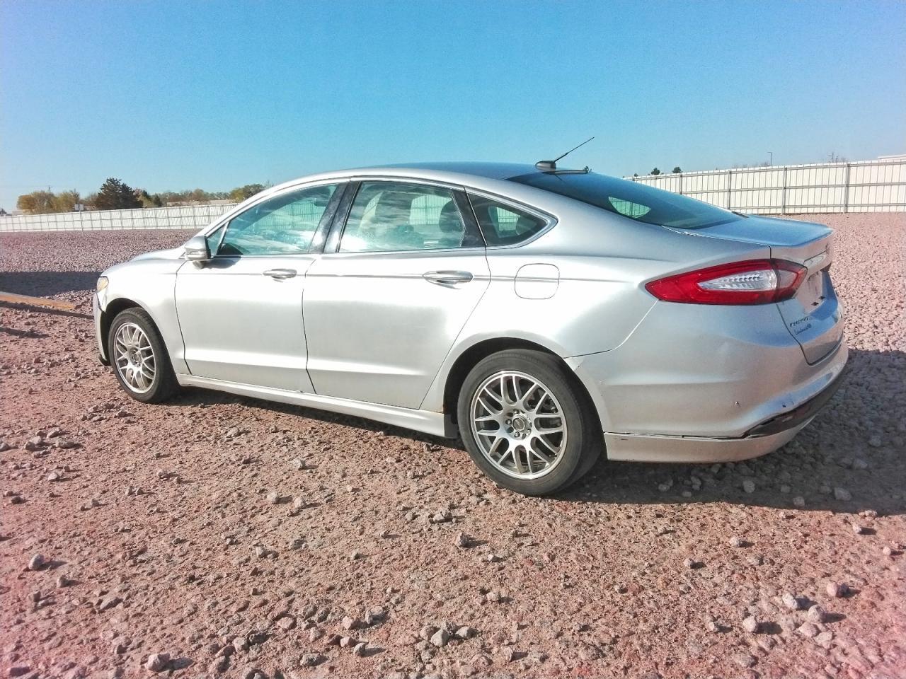 2014 Ford Fusion Se - zdjęcie 2