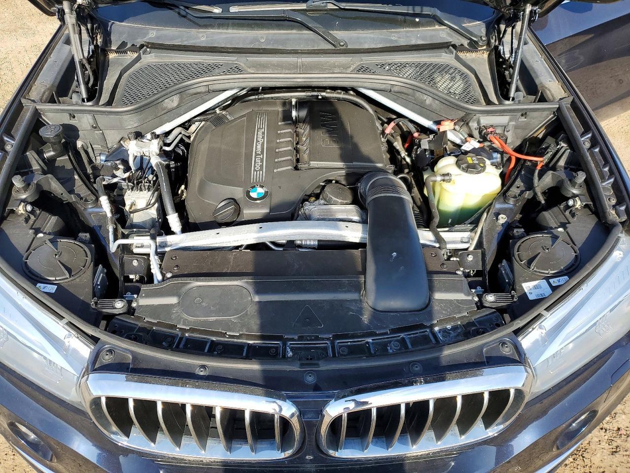 2016 BMW X5 xDrive35I - zdjęcie 11