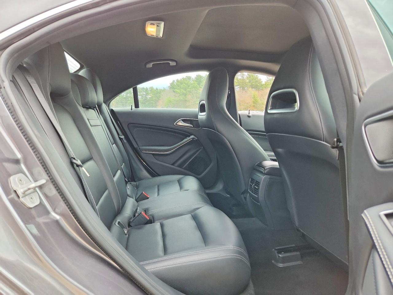 2016 Mercedes-Benz Cla 250 4Matic - zdjęcie 10