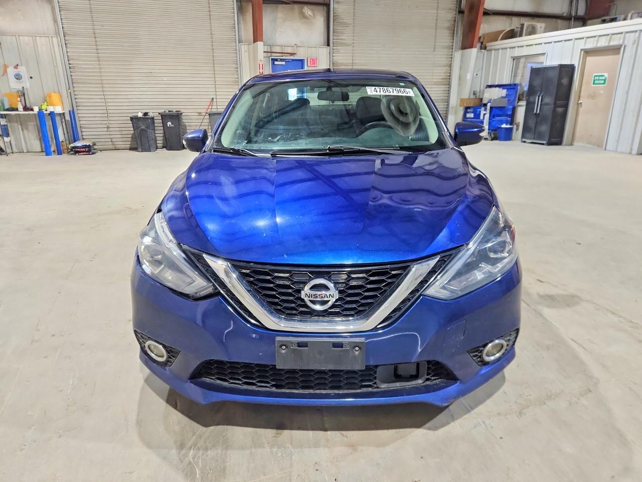 2019 Nissan Sentra Sr - zdjęcie 5