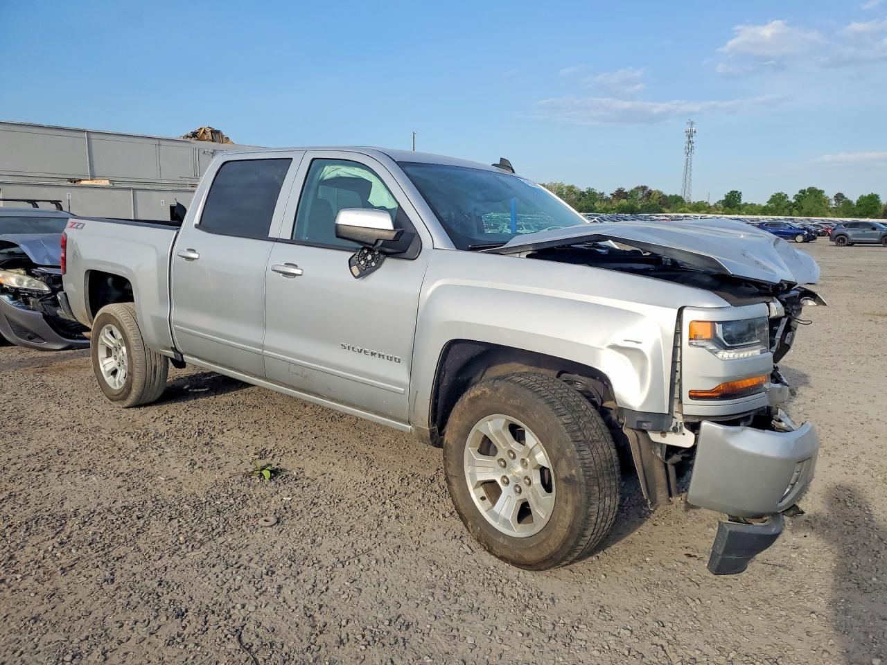 2018 Chevrolet Silverado K1500 Lt - zdjęcie 4