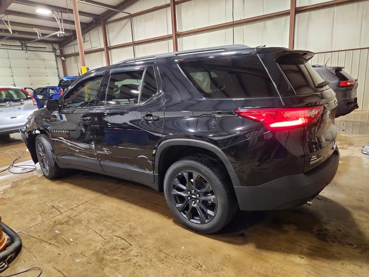 2020 Chevrolet Traverse Rs - zdjęcie 2