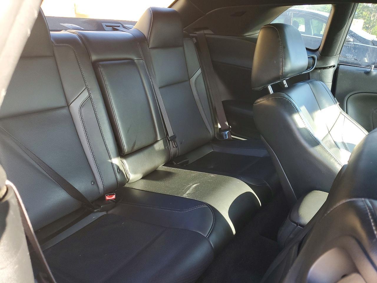 2016 Dodge Challenger Sxt - zdjęcie 10