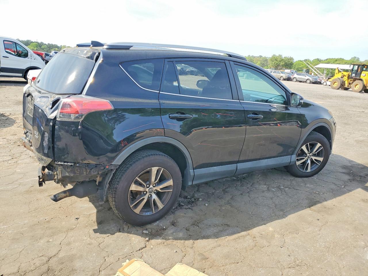 2016 Toyota Rav4 Xle - zdjęcie 3