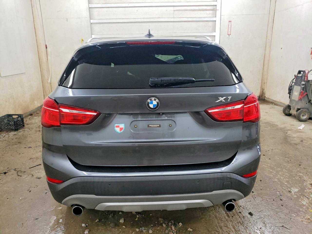 2017 BMW X1 Sdrive28I - zdjęcie 6