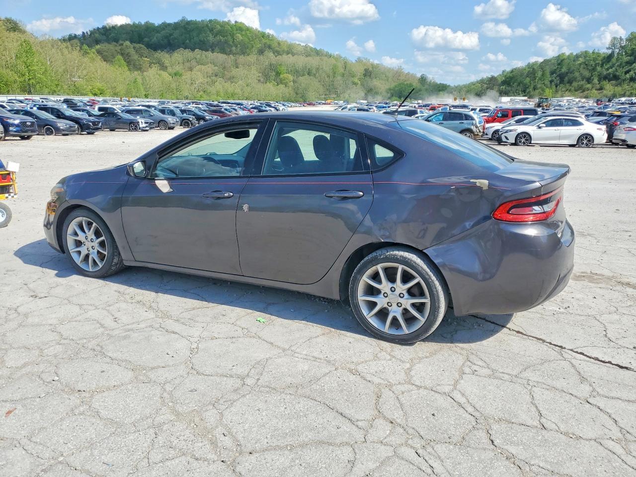 2014 Dodge Dart Sxt - zdjęcie 2