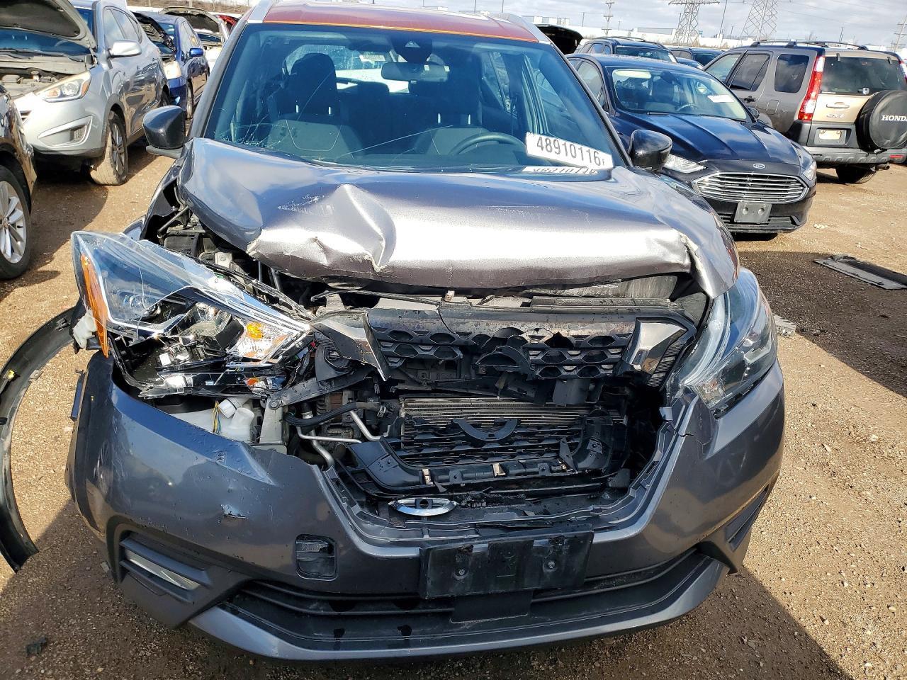 2020 Nissan Kicks Sr - zdjęcie 5