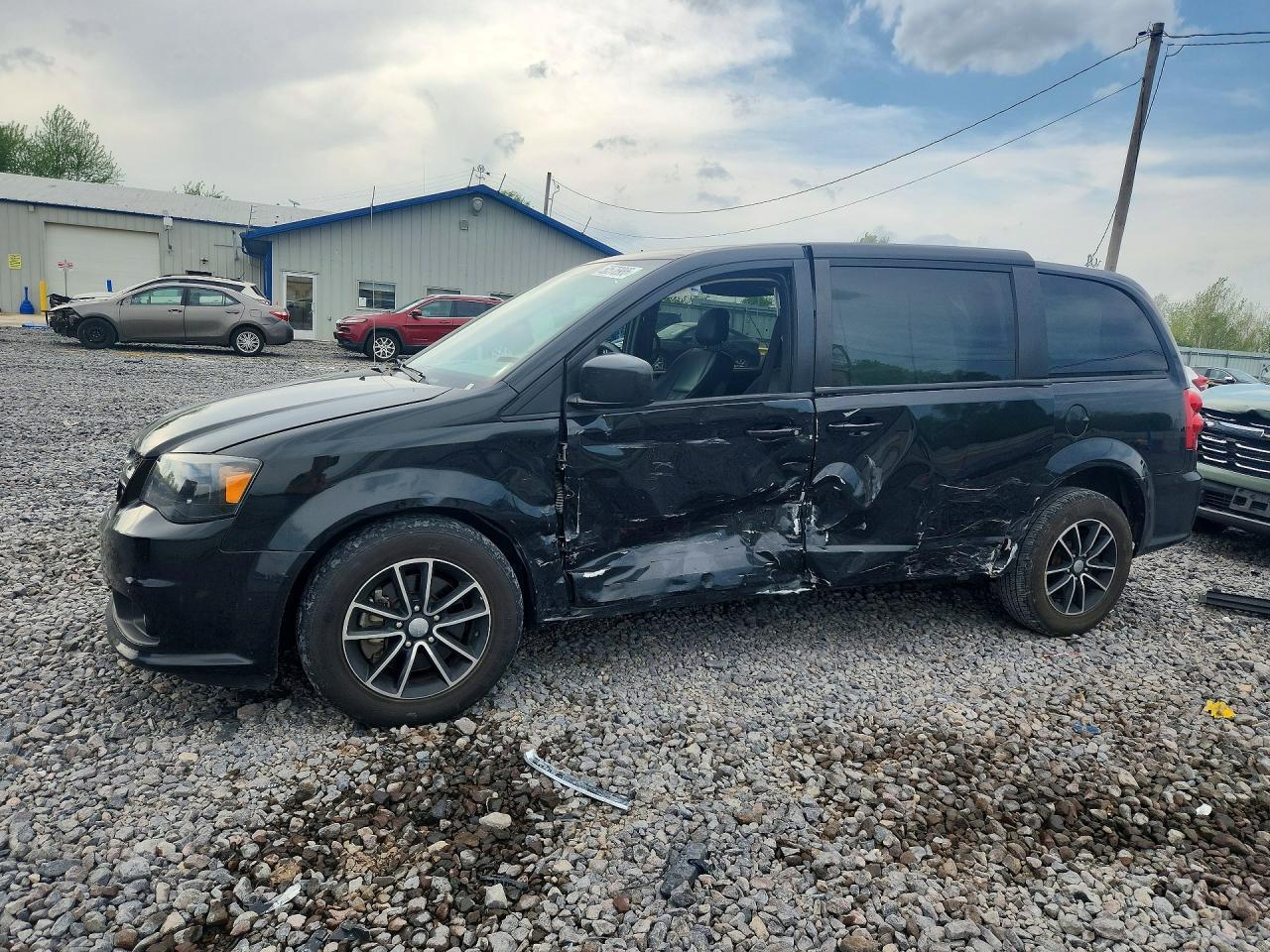 2019 Dodge Grand Caravan Gt - zdjęcie główne
