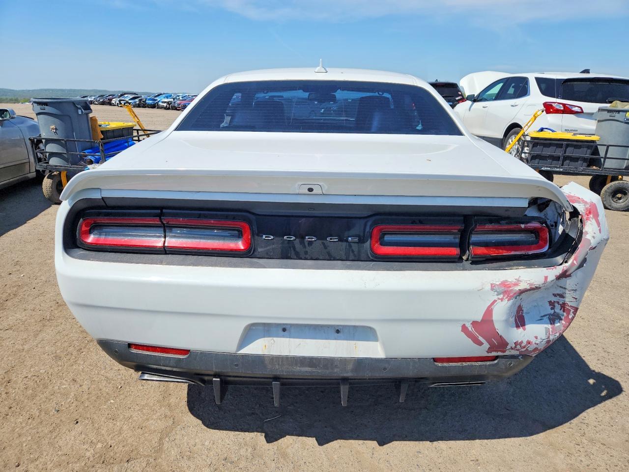 2016 Dodge Challenger R - zdjęcie 7