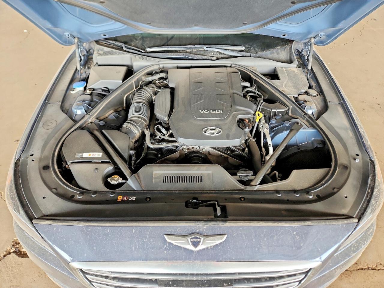 2015 Hyundai Genesis 3.8L - zdjęcie 11