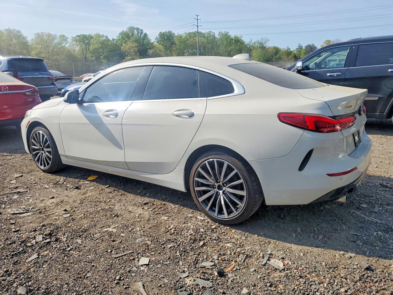 2021 BMW 228Xi - zdjęcie 2