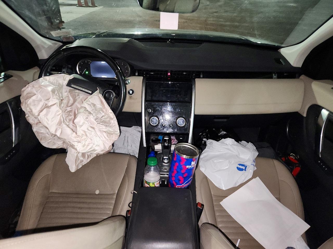2020 Land Rover Discovery Sport S - zdjęcie 8