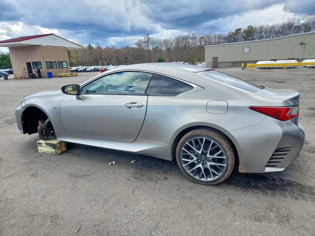 2017 Lexus Rc 300 Base - zdjęcie 2