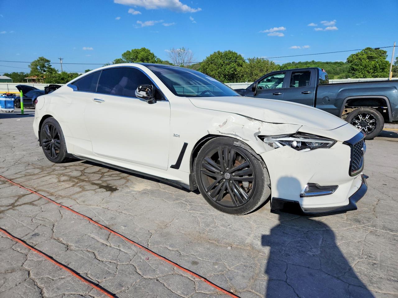 2018 Infiniti Q60 3.0T Sport - zdjęcie 4
