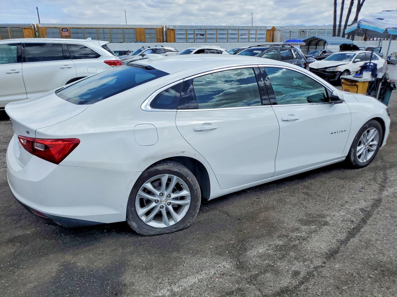 2018 Chevrolet Malibu Lt - zdjęcie 3