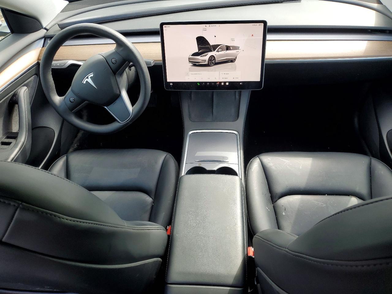 2022 Tesla Model 3 - zdjęcie 8