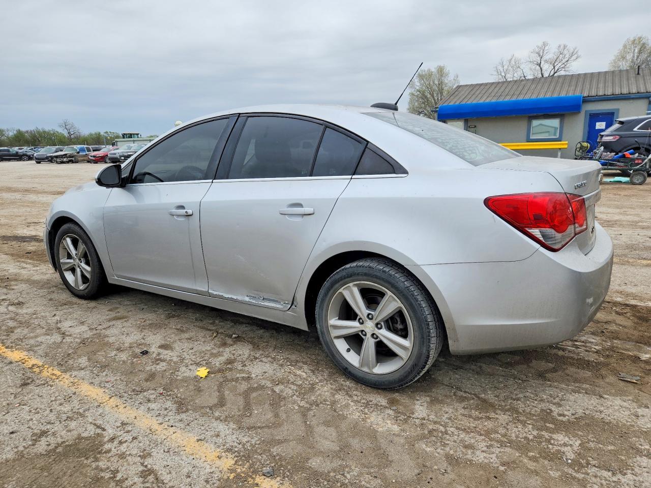 2016 Chevrolet Cruze Limited Lt - zdjęcie 2