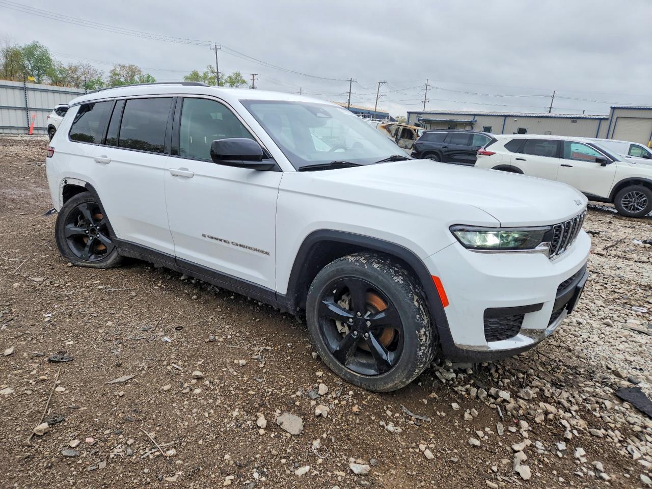 2021 Jeep Grand Cherokee L Laredo - zdjęcie 4