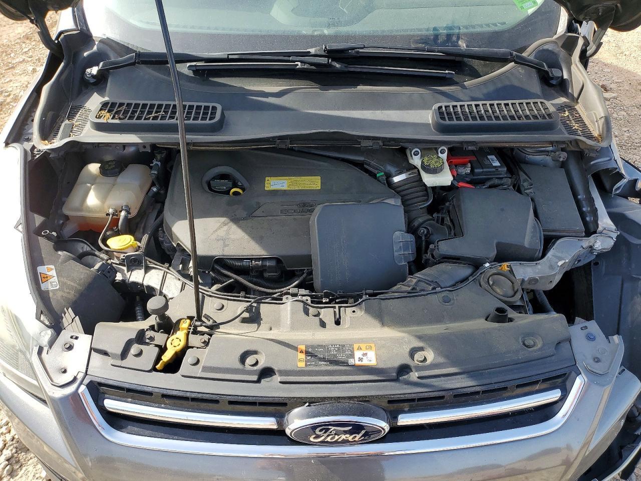 2014 Ford Escape Titanium - zdjęcie 12