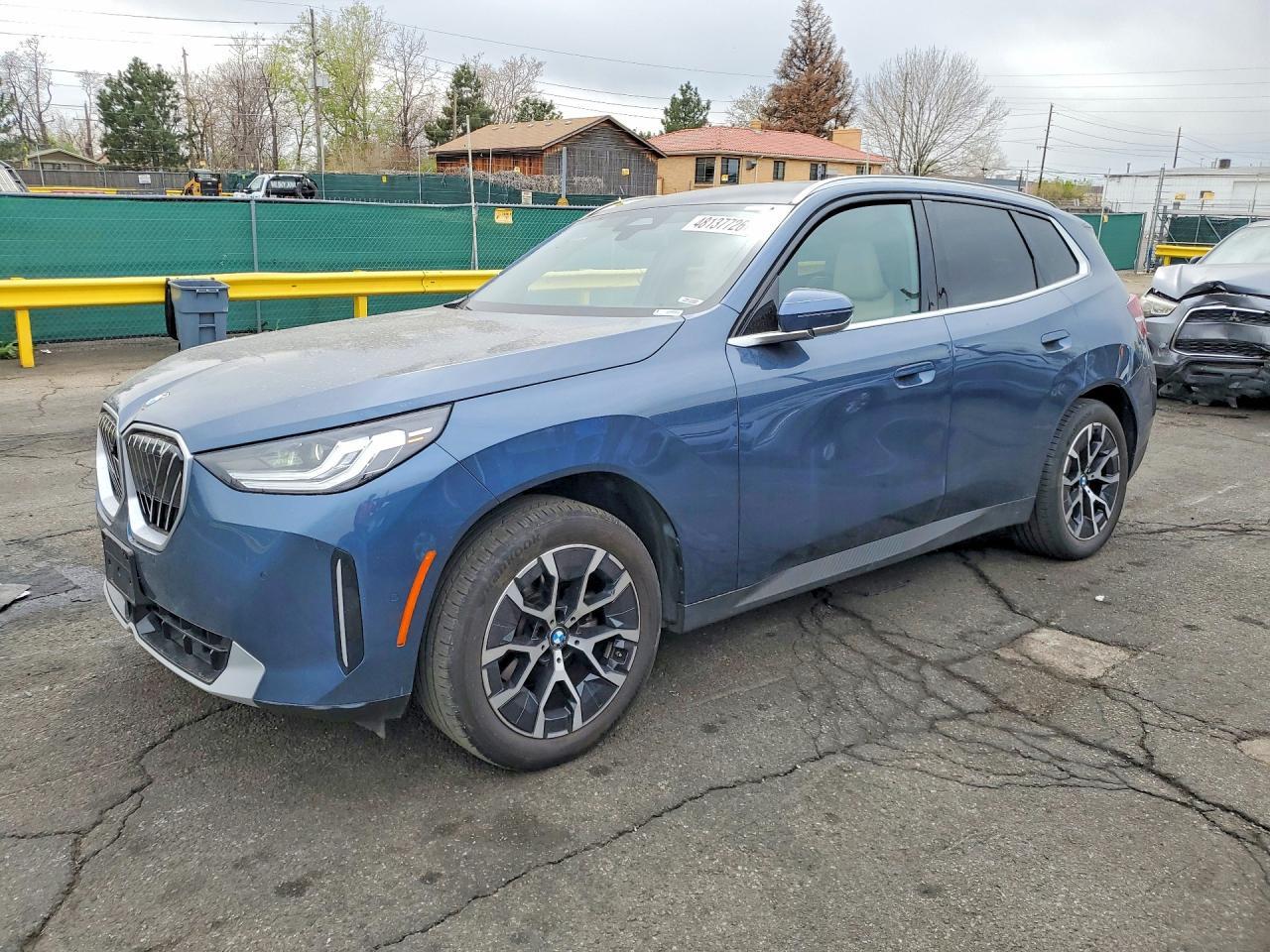 2025 BMW X3 30 xDrive - zdjęcie główne