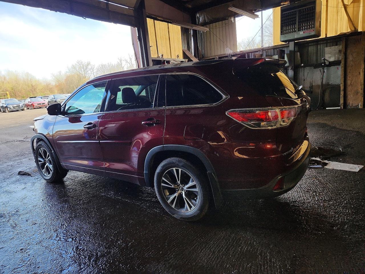 2016 Toyota Highlander Xle - zdjęcie 2