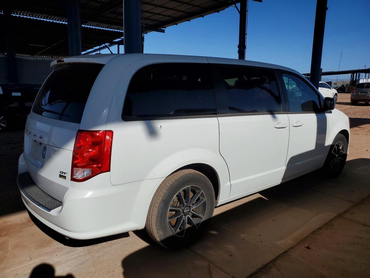 2019 Dodge Grand Caravan Gt - zdjęcie 3