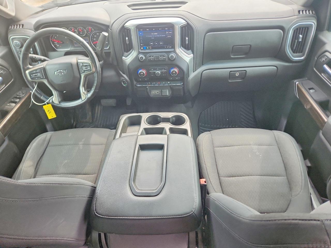 2020 Chevrolet Silverado K1500 Rst - zdjęcie 8