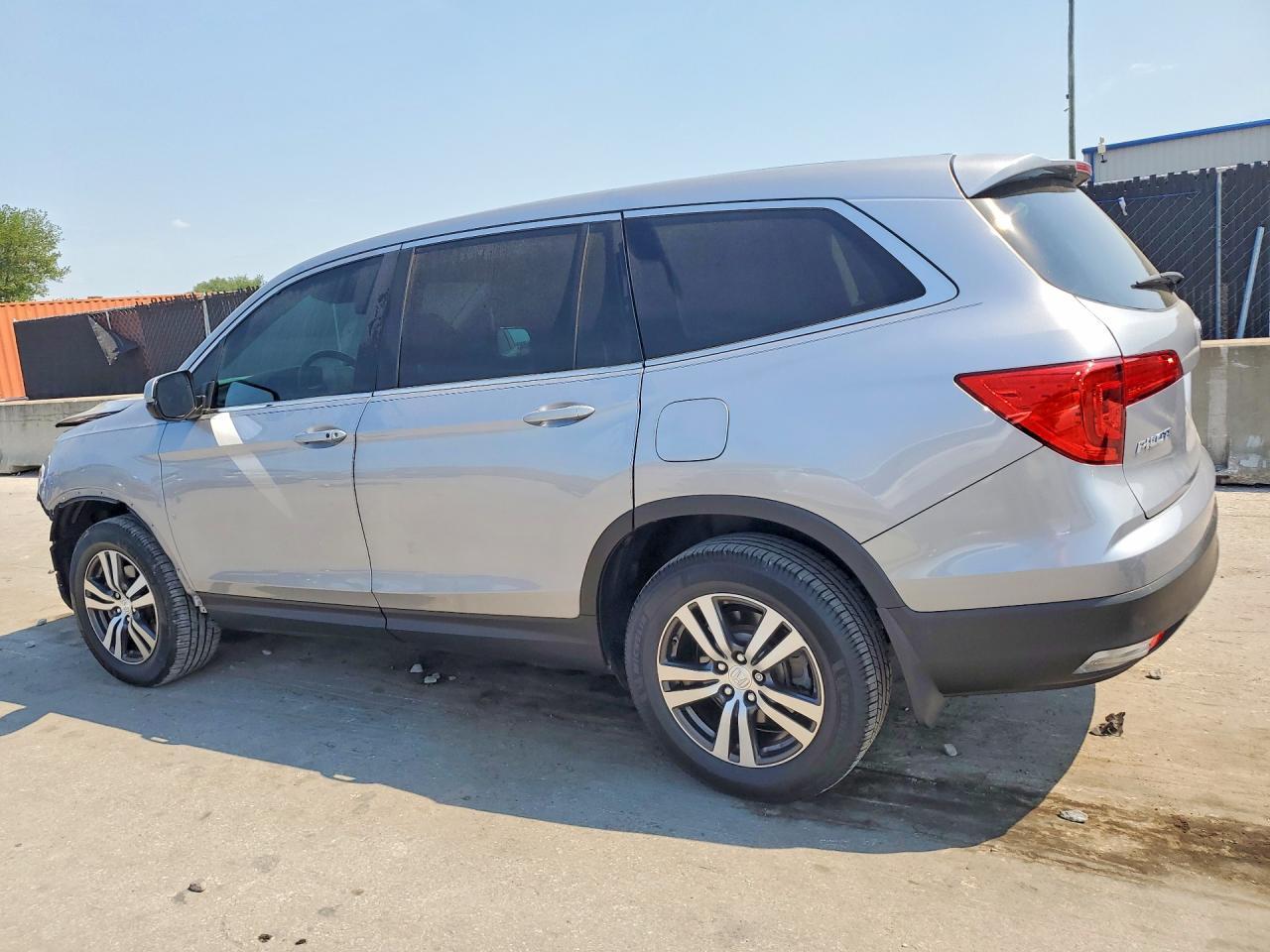 2018 Honda Pilot Exln - zdjęcie 2