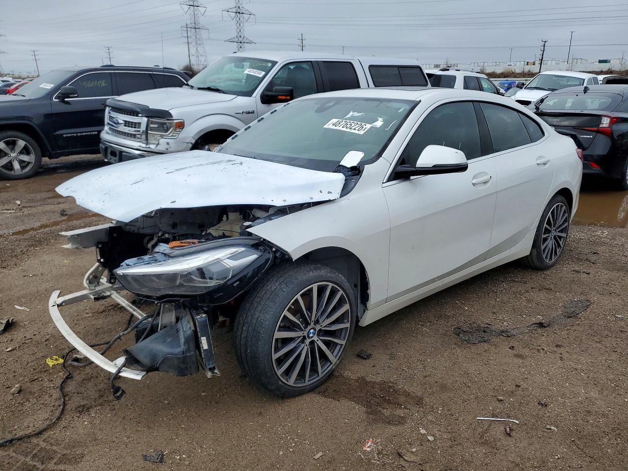 2021 BMW 228Xi - zdjęcie główne