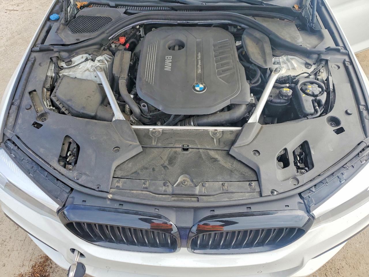 2019 BMW 540 Xi - zdjęcie 11