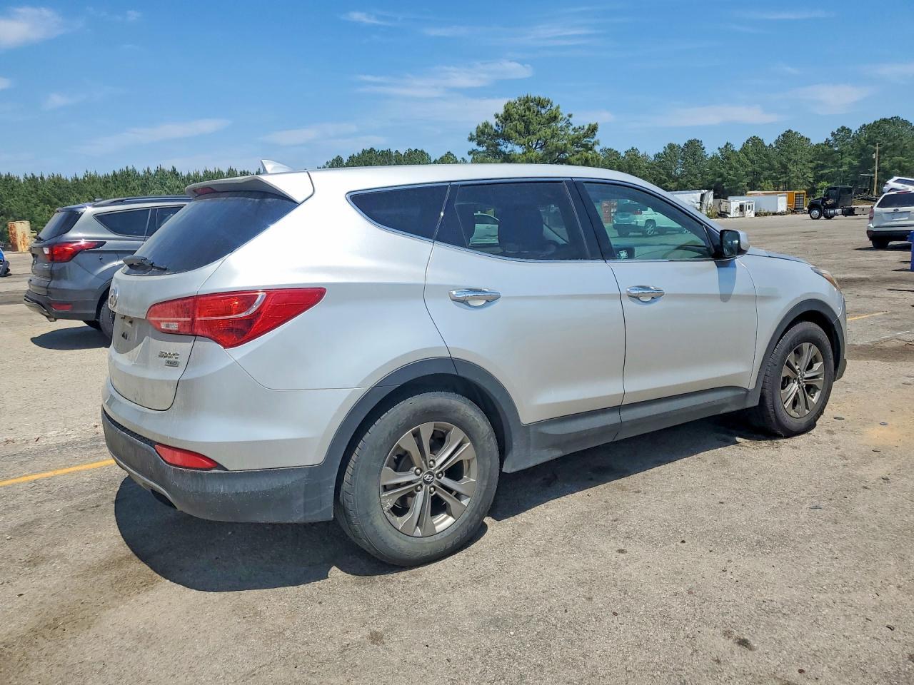 2014 Hyundai Santa Fe Sport 2.4L - zdjęcie 3