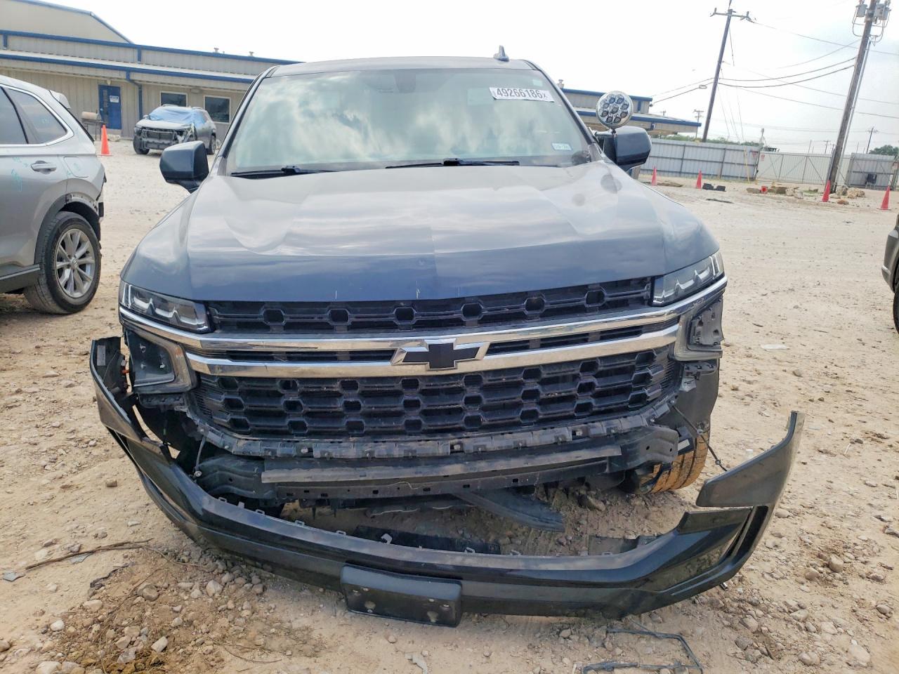2021 Chevrolet Tahoe C1500 - zdjęcie 5