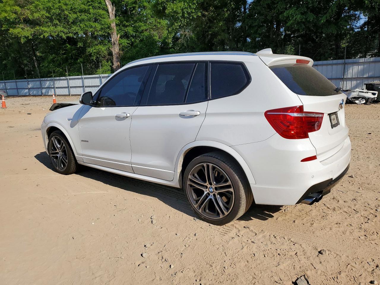 2017 BMW X3 Sdrive28I - zdjęcie 2