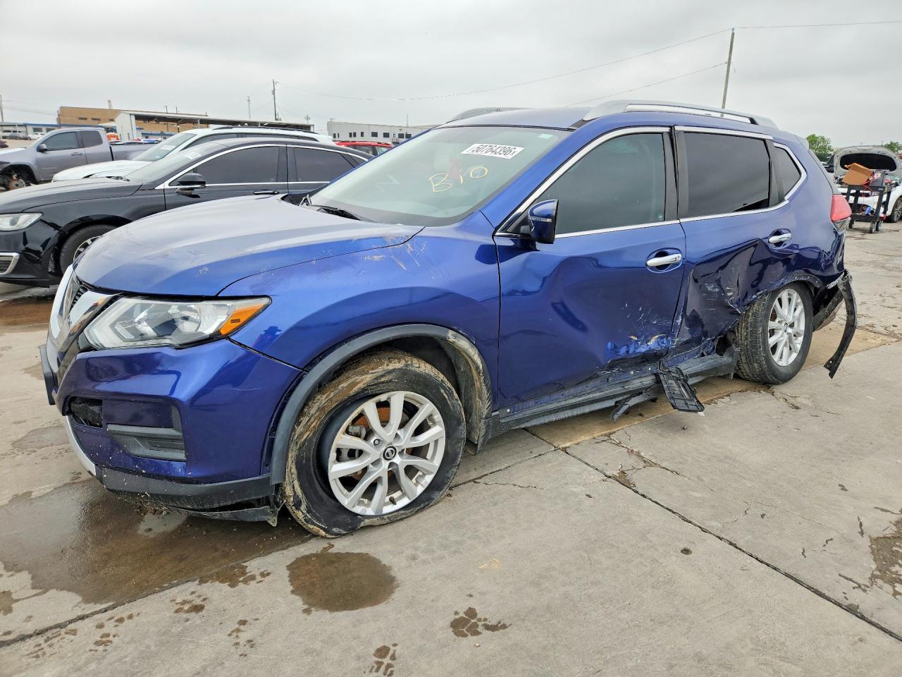 2017 Nissan Rogue Sv - zdjęcie główne