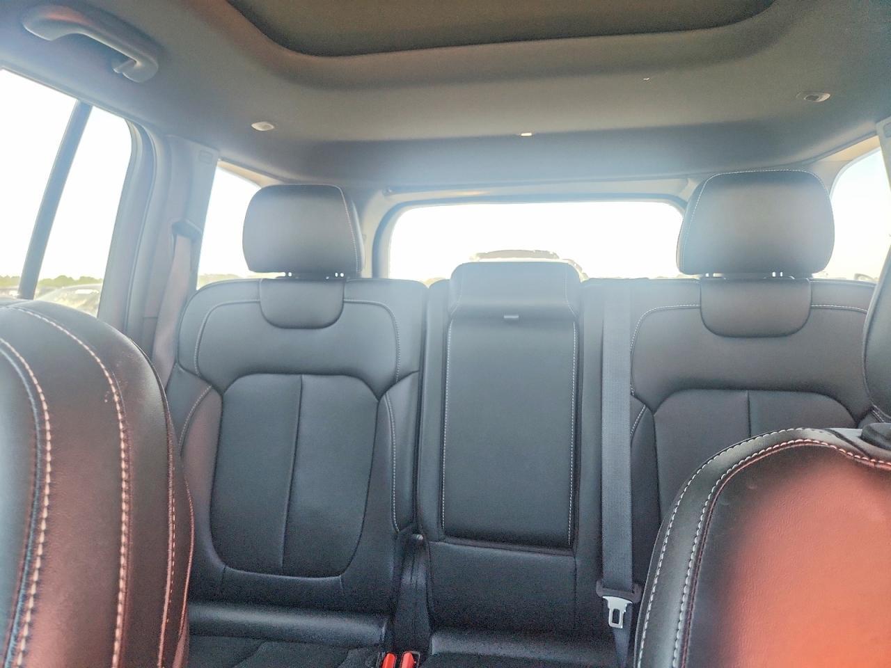 2024 Jeep Grand Cherokee Limit - zdjęcie 10